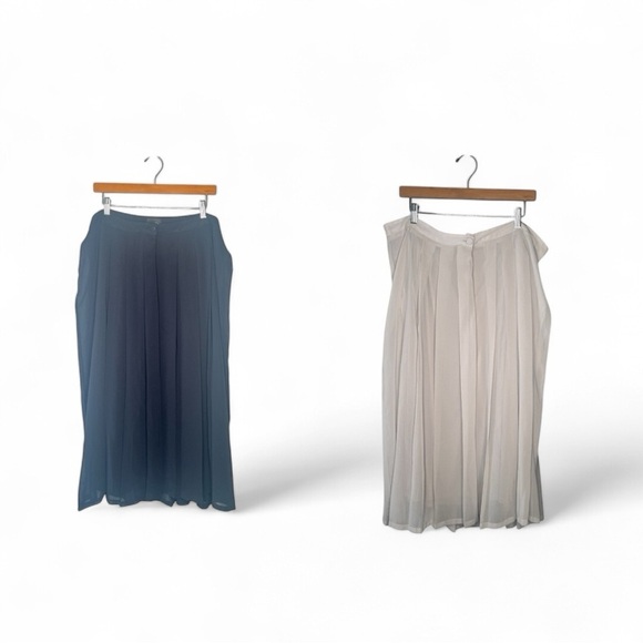 Simply Emma Black Pleated Chiffon Flowy Midi Overlay Lined Skirt Size 2X - Picture 11 of 12